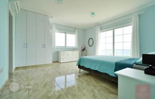 4-bedroom villa 199 m² in Agios Theodoros for 980,000 €