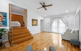 5-bedroom house 582 m² in Miami for $2,840,000