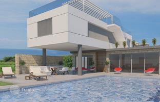 4-bedroom cottage 300 m² in Pomos for 900,000 €