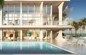 Comfortable apartment with a terrace and ocean views in a modern building with a swimming pool, a sauna and a gym, Sunny Isles Beach, USA for $4,290,000