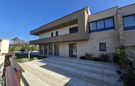 4-bedrooms townhome 200 m² in Marcana, Croatia for 695,000 €