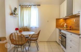 3-bedroom apartment 61 m² in Malinska for 244,000 €