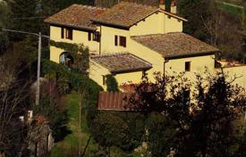 Three-storey villa in Bagno a Ripoli, Tuscany, Italy for 750,000 €
