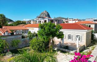 Elegant house with a garden in the center of Asini, Messinia, Greece for 280,000 €