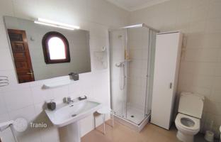 4-bedroom cottage 175 m² in Alicante for 619,000 €