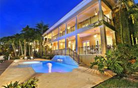 Comfortable seaside villa with a pool, a spa, a jetty, terraces and views of the bay, Key Biscayne, USA for $7,850,000
