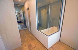 1 bed Condo in Q Chidlom — Phetchaburi Makkasan Sub District for $281,000