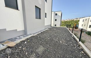 2-bedroom apartment 67 m² in Novi Vinodolski for 223,000 €