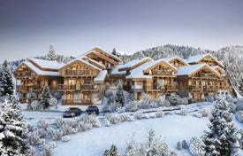 New complex of spacious chalets close to the ski lifts and the center of Meribel, France for From 2,550,000 €