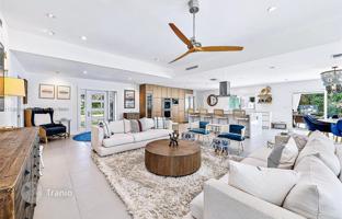 3-bedroom house 319 m² in Florida for $1,895,000