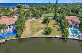 Townhome – Golden Beach, Florida, USA for $7,450,000