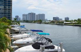 Condo – Hallandale Beach, Florida, USA for $419,000