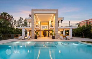 6-bedroom villa 621 m² in Marbella for 5,900,000 €
