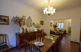 Vila 6 cam -220 mpc — teren 166 mp — Piata Alba Iulia — Aniversarii — Dristor for 450,000 €
