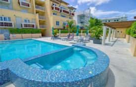 Condo – Miami Beach, Florida, USA for $495,000