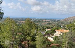 Land plot 2,295 m² in Alicante for 305,000 €