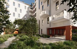2-room apartment 81 m² in Central District for 302,000 €