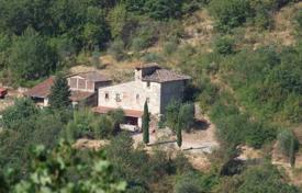 Pontassieve (Florence) — Tuscany — Rural/Farmhouse for sale for 750,000 €