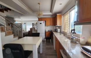 House 300 m² in Antalya (city) for 36,093,000 TRY