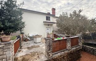 3-bedroom apartment 132 m² in Kastav for 150,000 €