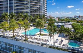 Condo – Miami Beach, Florida, USA for $2,575,000