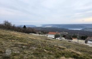 Land plot 700 m² in Rabac for 150,000 €