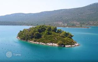 Island 20,085 m² in Ston for 3,250,000 €
