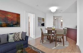 Apartment – Lake Shore Boulevard West, Etobicoke, Toronto,  Ontario,   Canada for C$1,112,000