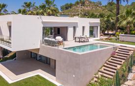 Designer villa with a swimming pool and a garden, Dehesa de Campoamor, Spain for 985,000 €