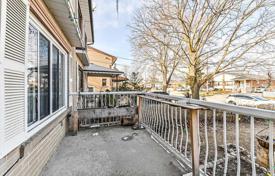 Terraced house – North York, Toronto, Ontario,  Canada for C$1,246,000