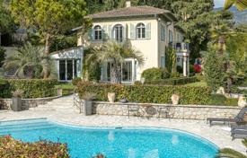 Villa – Villefranche-sur-Mer, Côte d'Azur (French Riviera), France for 11,900,000 €