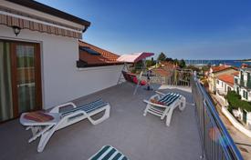 ISTRIA, POREČ — Apartment house with sea view for 1,000,000 €