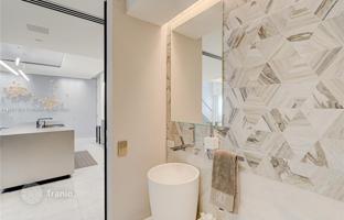 2-bedroom apartments in condo 127 m² in Ocean Drive for $2,750,000