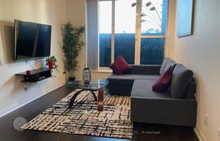 3-bedroom apartment in Yonge Street for C$1,089,000