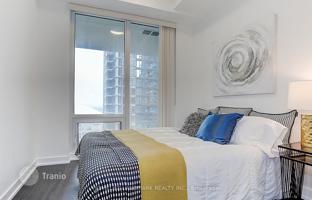 6-bedroom apartment in Blue Jays Way for C$1,034,000