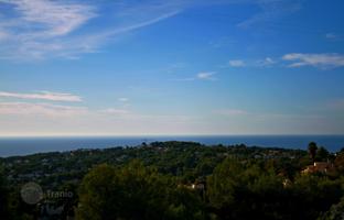 Land plot 800 m² in Moraira for 500,000 €