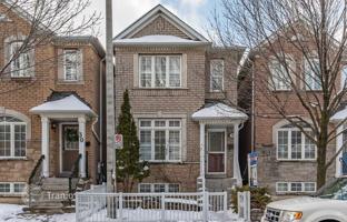 4-bedroom house in Old Toronto for C$1,654,000