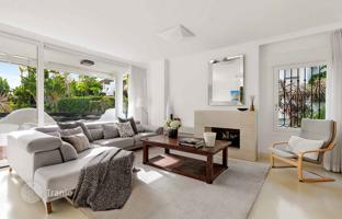2-bedroom townhouse 271 m² in Marbella for 1,395,000 €