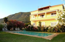 New villa 100 meters from the sandy beach in Corfu, Greece for 3,900 € per week
