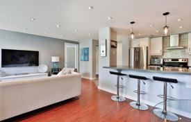 Apartment – Lake Shore Boulevard West, Etobicoke, Toronto,  Ontario,   Canada for C$898,000