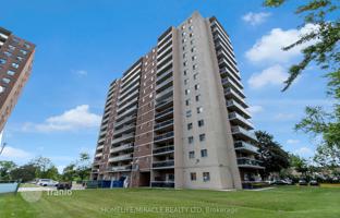 6-bedroom apartment in Etobicoke for C$965,000