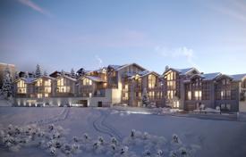 New chalet with a guest apartment, a sauna and a jacuzzi, Courchevel, France for 3,500,000 €