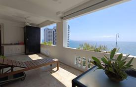 Spacious apartment with 2 bedrooms near the beach. 21th floor for $228,000
