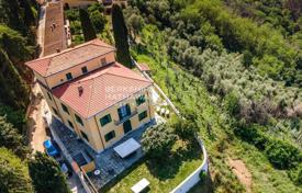 Villa – Lucca, Tuscany, Italy for 1,500,000 €