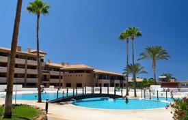 Townhouse with a garden and a roof-top terrace in a quiet area, Playa Paraiso, Tenerife, Spain for 350,000 €