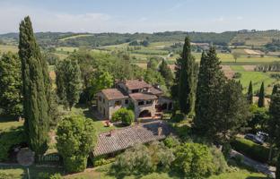 11-bedroom country house 825 m² in Cetona for 1,780,000 €