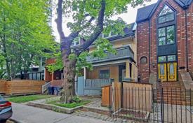 Terraced house – McGill Street, Old Toronto, Toronto,  Ontario,   Canada for C$2,155,000