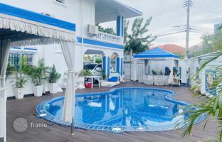 4-bedroom villa 300 m² in Pattaya for $470,000