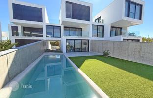 3-bedroom house 180 m² in Malinska for 1,100,000 €