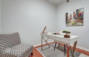 5-bedroom apartment in Fleet Street for C$961,000